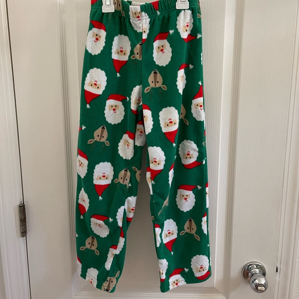 Girl’s holiday pajamas